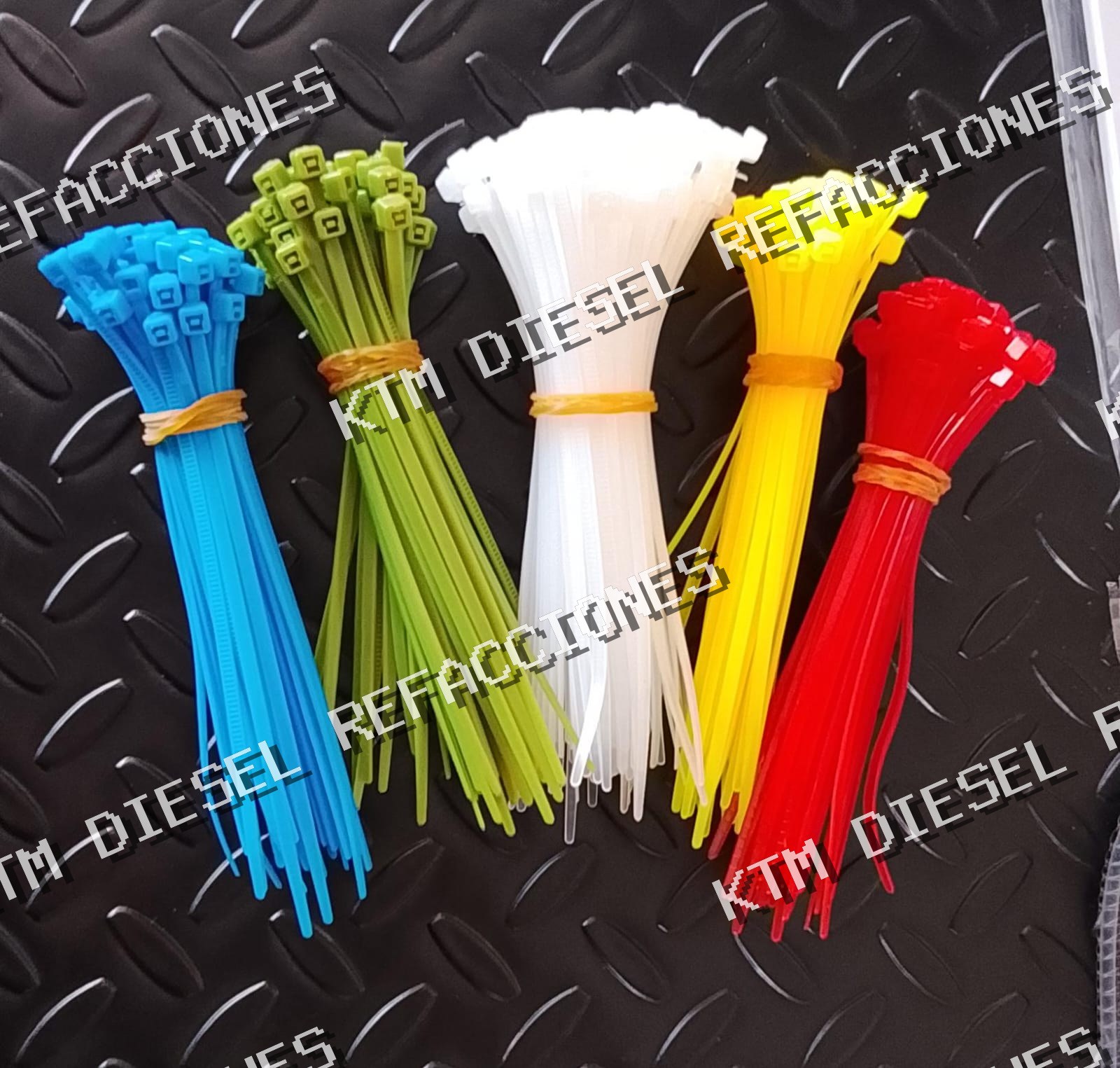 CINCHO DE PLASTICO 100MM X 2,5MM COLORES