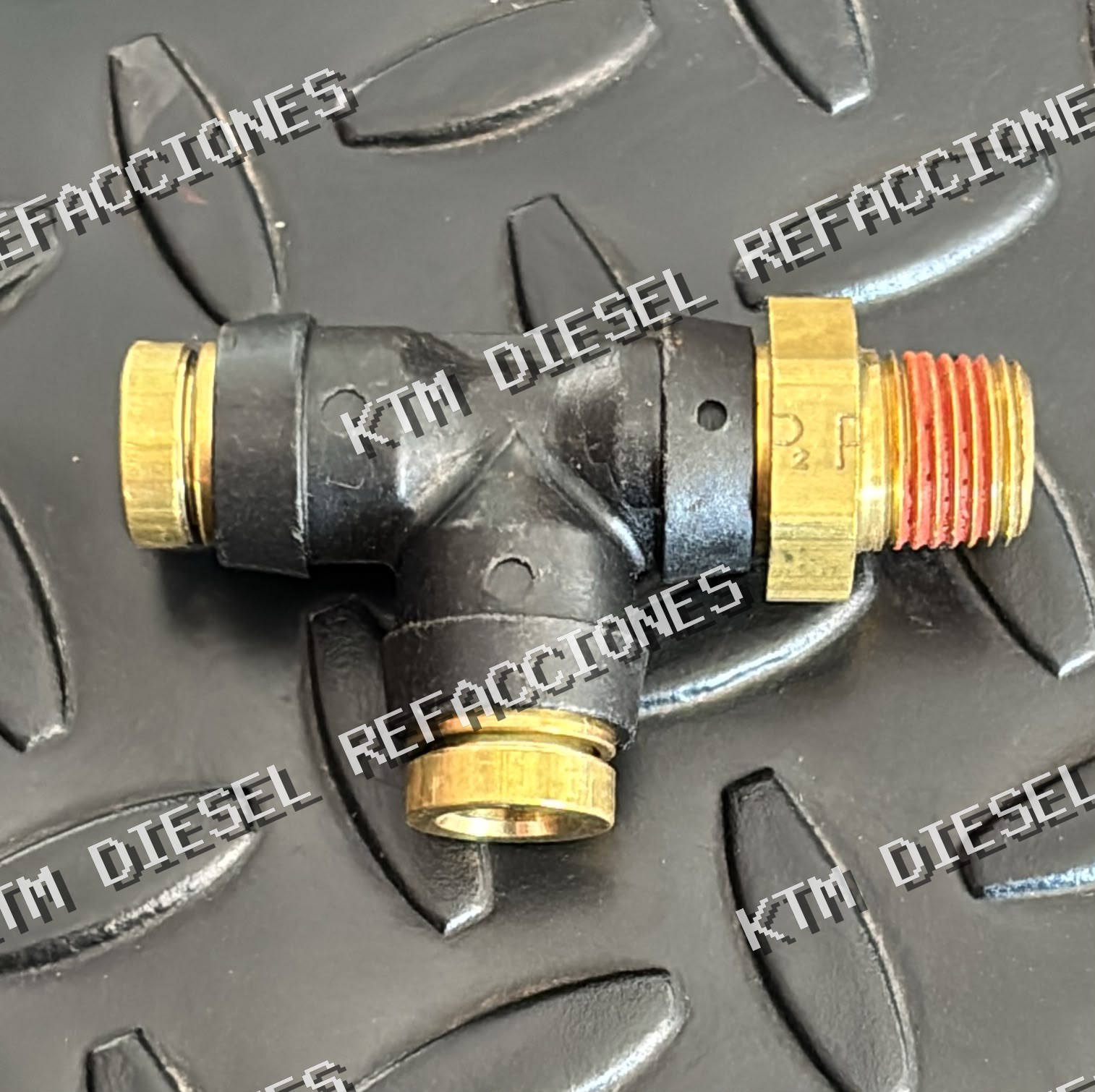 CONEXION EN TEE 1/4 A 1/8 NPT PARKER