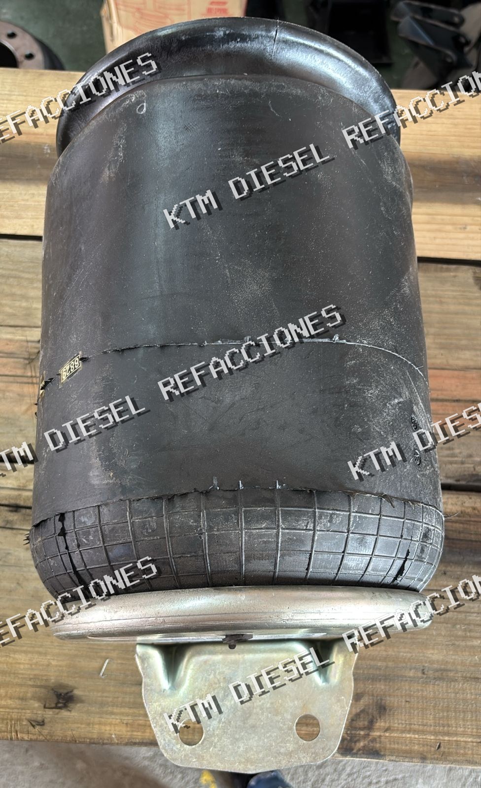 BOLSA DE AIRE DE SUSPENSION CASCADIA SP 558829-KP