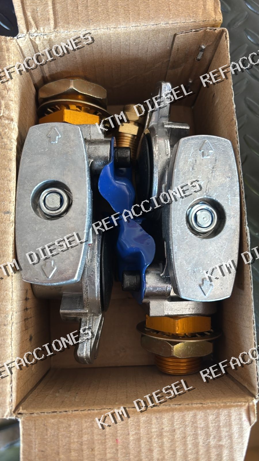 MANITA DE ACOPLE CON LLAVE AZUL ACP
