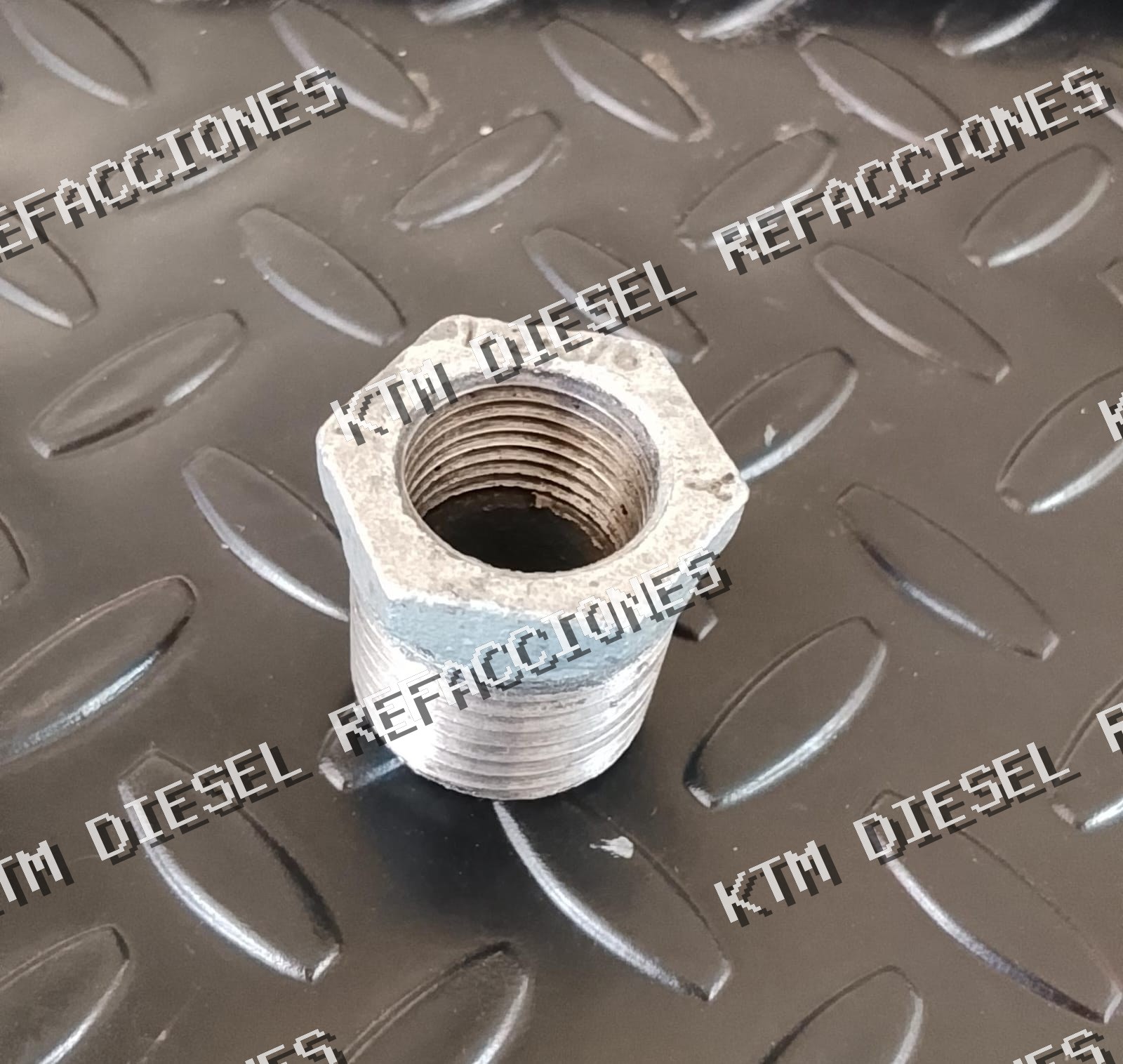 REDUCCION BUSHING GALVANIZADA 1/2 A 3/8 